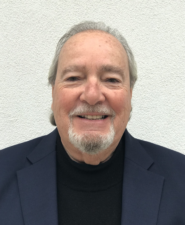 Larry Hobdell